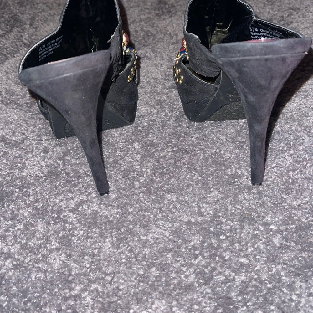 Black velvety jewel stone heels - Picture 3 of 6